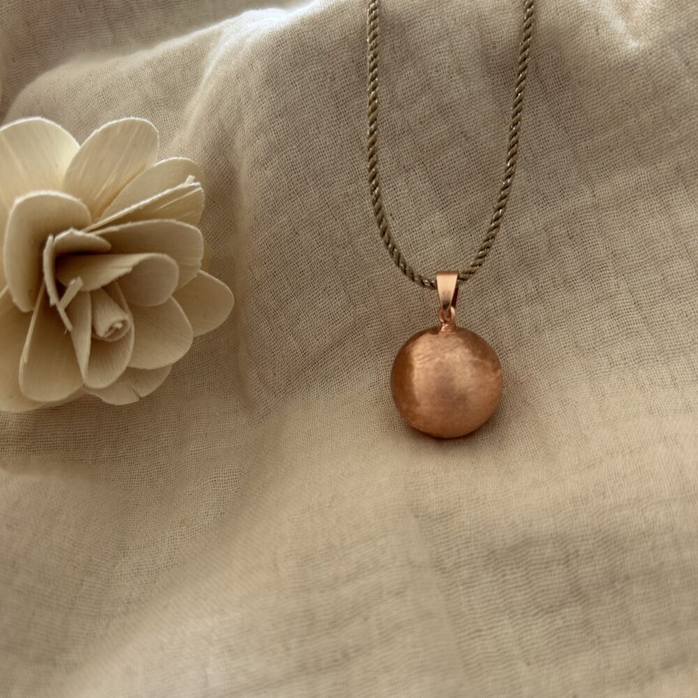 bola de grossesse or rose cordon doré