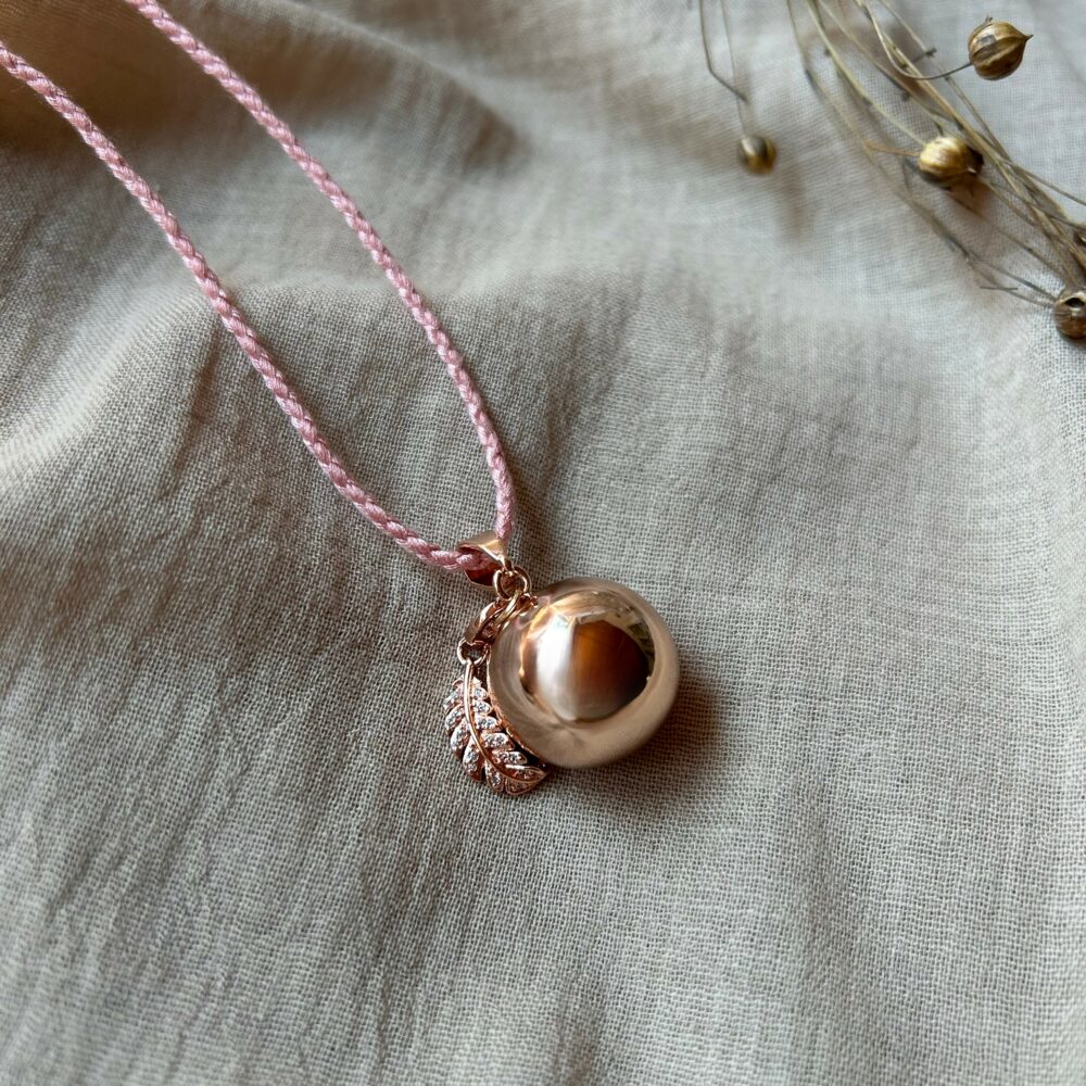 bola de grossesse or rose