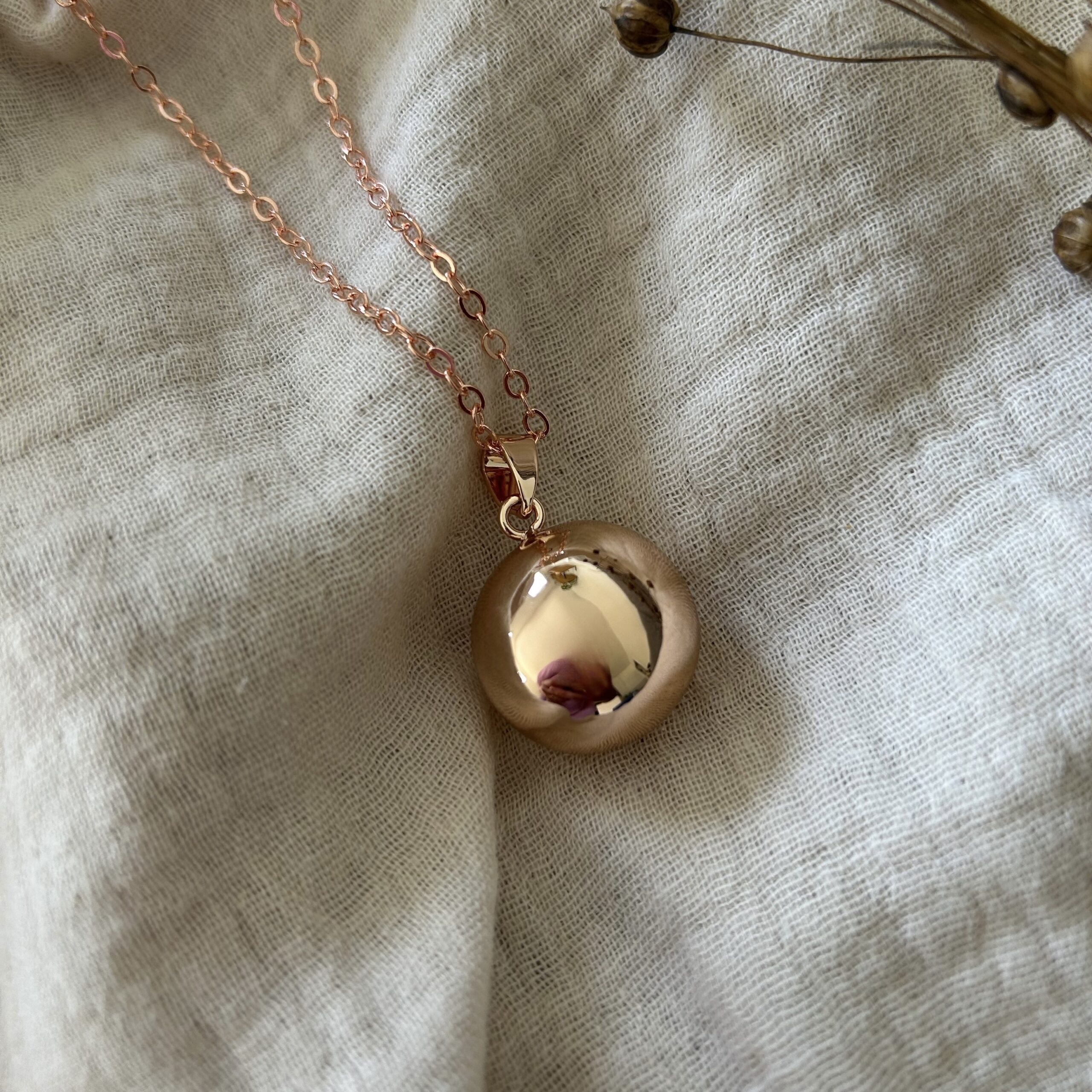 bola or rose éléanore