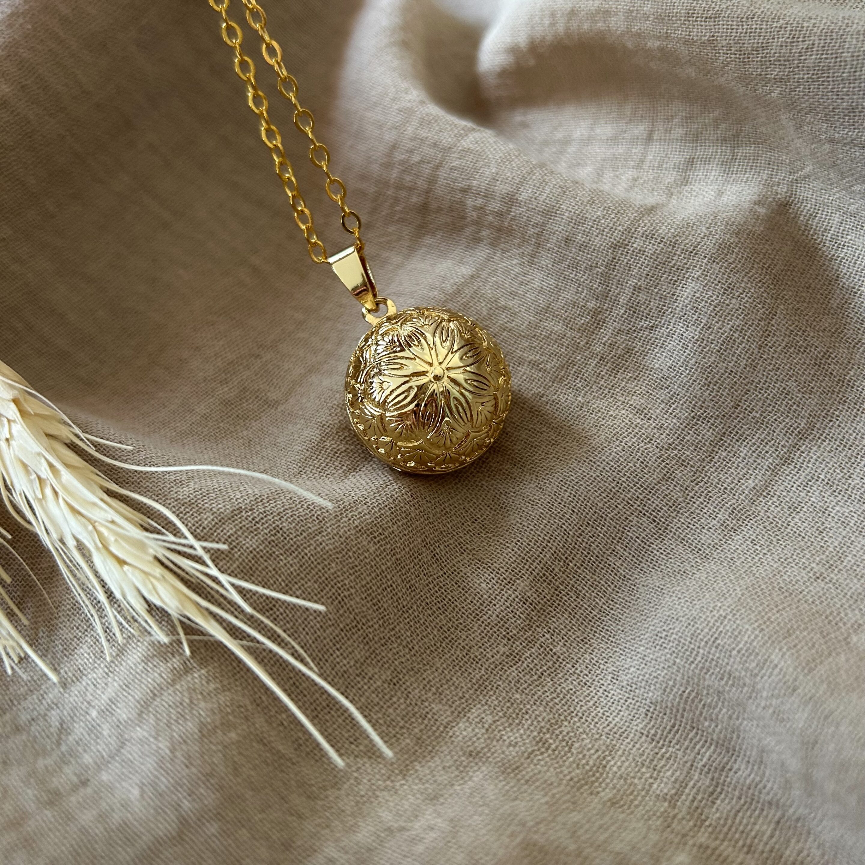 Bola de grossesse or Maïa