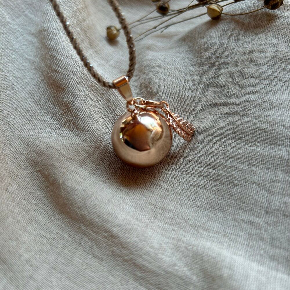 Chiama angeli Elya in oro rosa con cordoncino d'oro - immagine 4